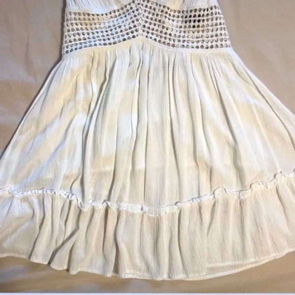 White Women’s dress - Picture 3 of 4